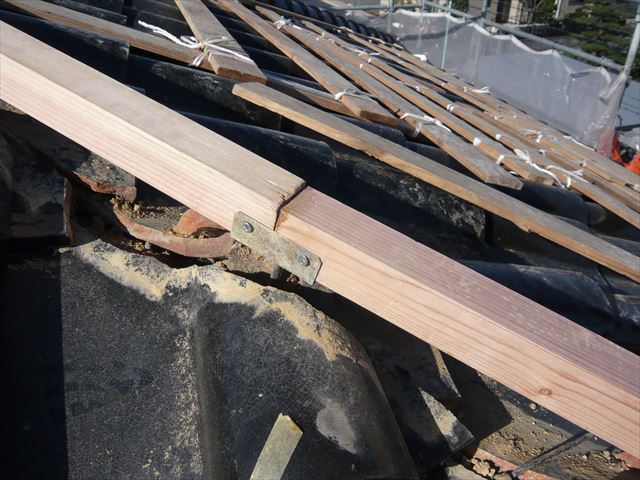 新しい垂木の取付