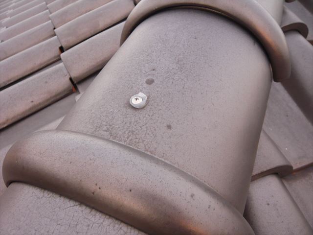 ビス止め部分のコーキング