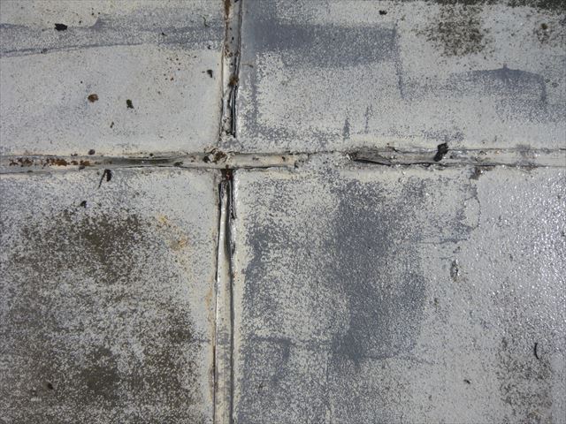 ベランダ表面の劣化