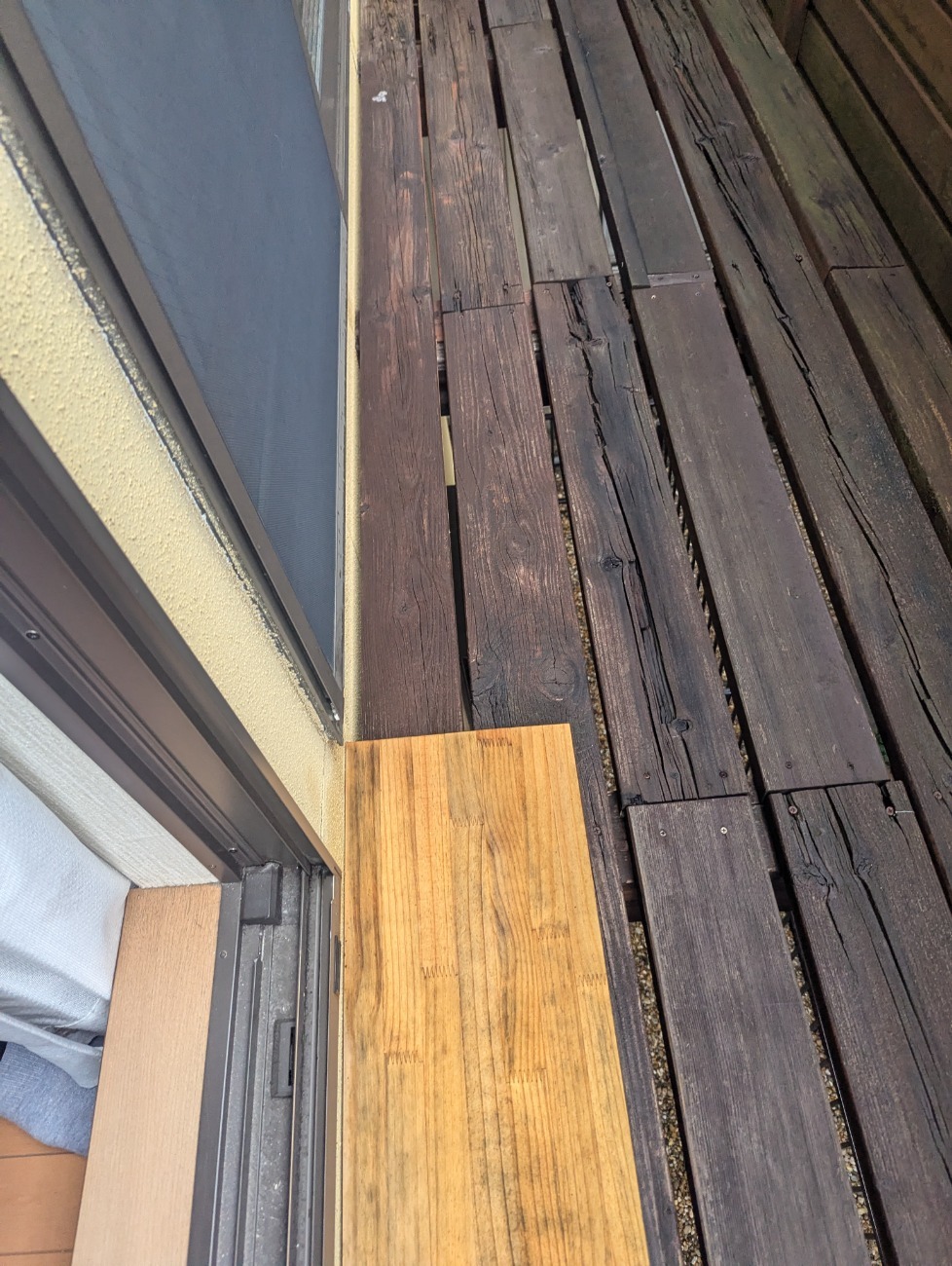 木製造作ベランダの劣化