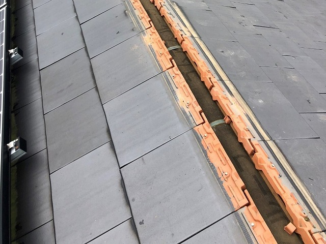 胸を取り外した状態