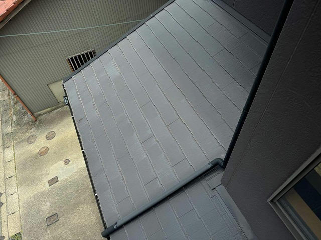 浮や剥がれがわかるパミール屋根