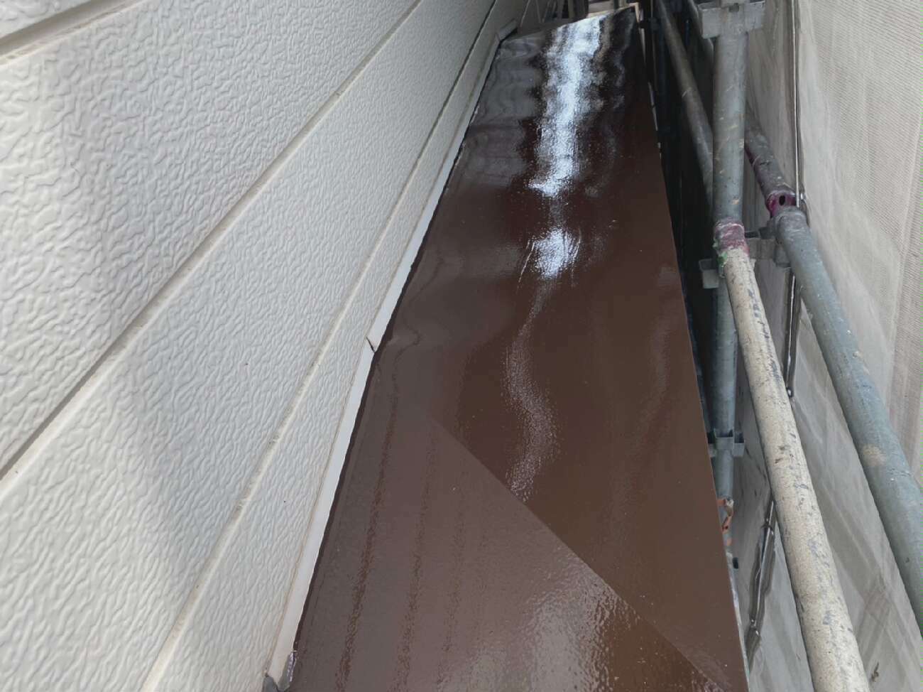 金属用の上塗り塗料