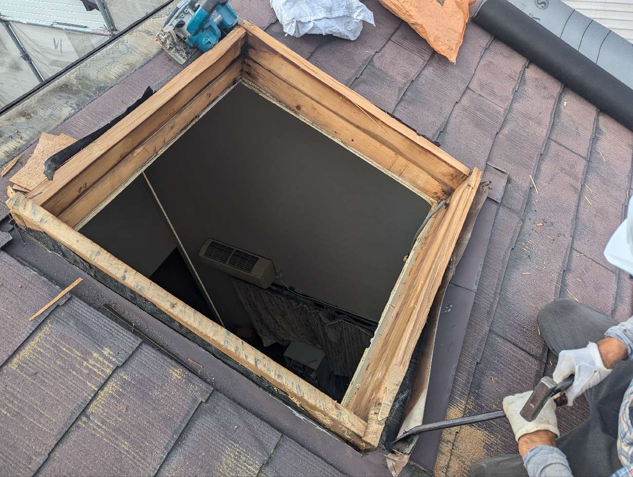 天窓撤去の様子