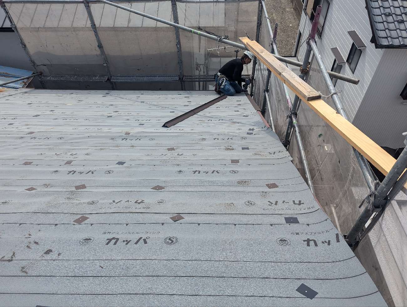 水切り板金を設置