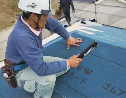 ルーフィング下地