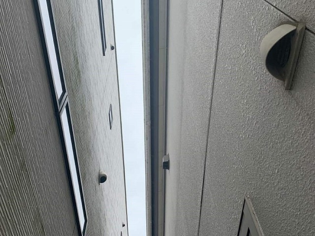 外壁サイディングの塗装が経年劣化のため塗り替えメンテナンス