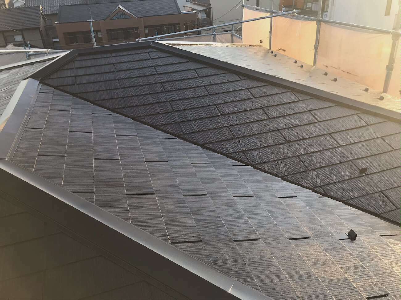 塗装工事後のスレート屋根