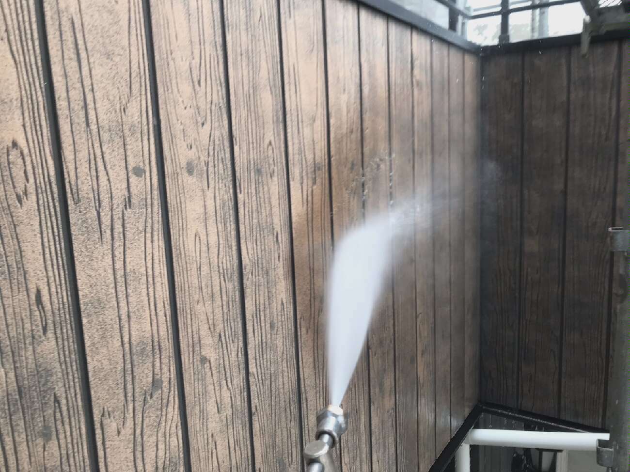 外壁の高圧洗浄