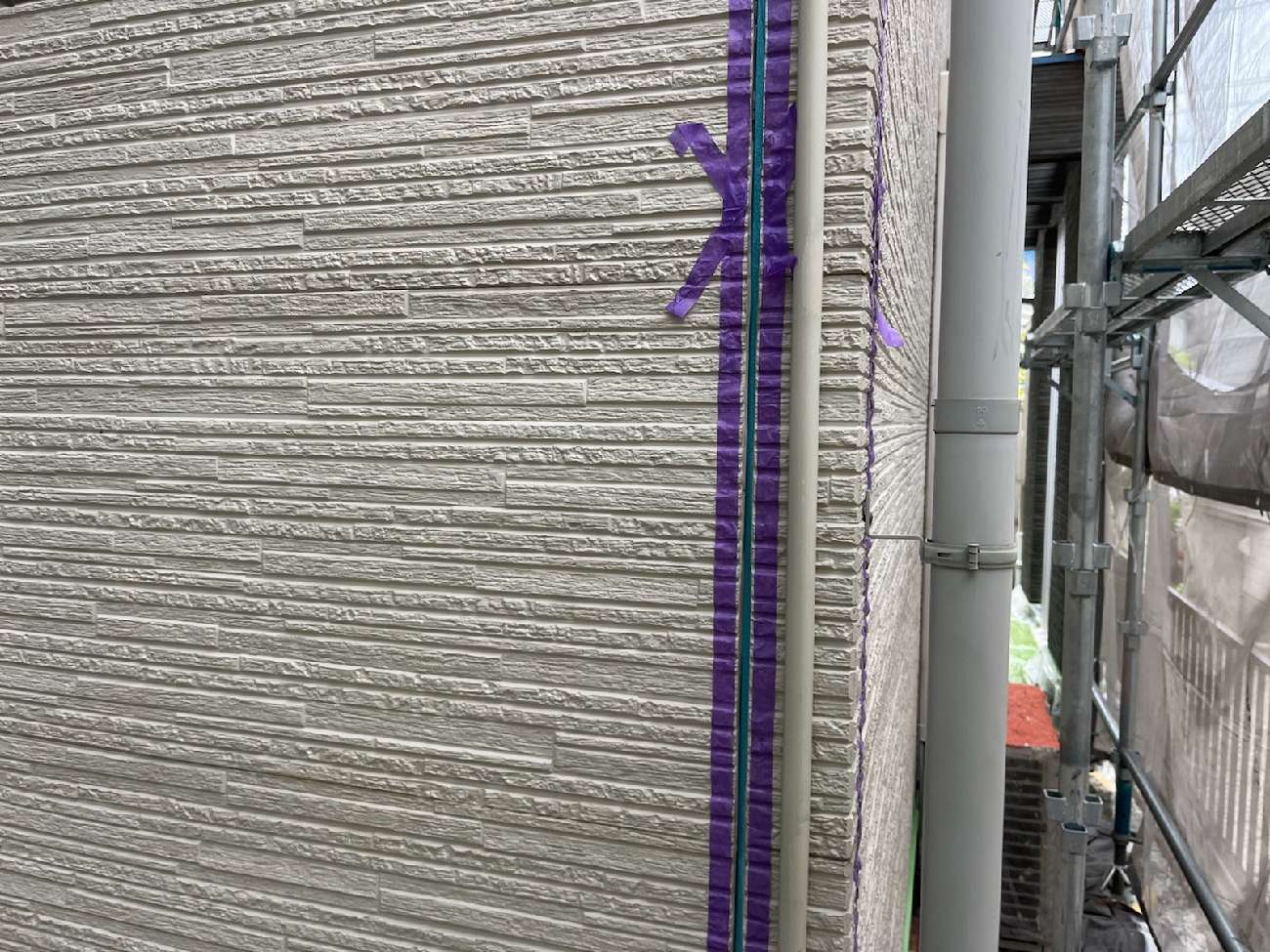 マスキングテープ貼り