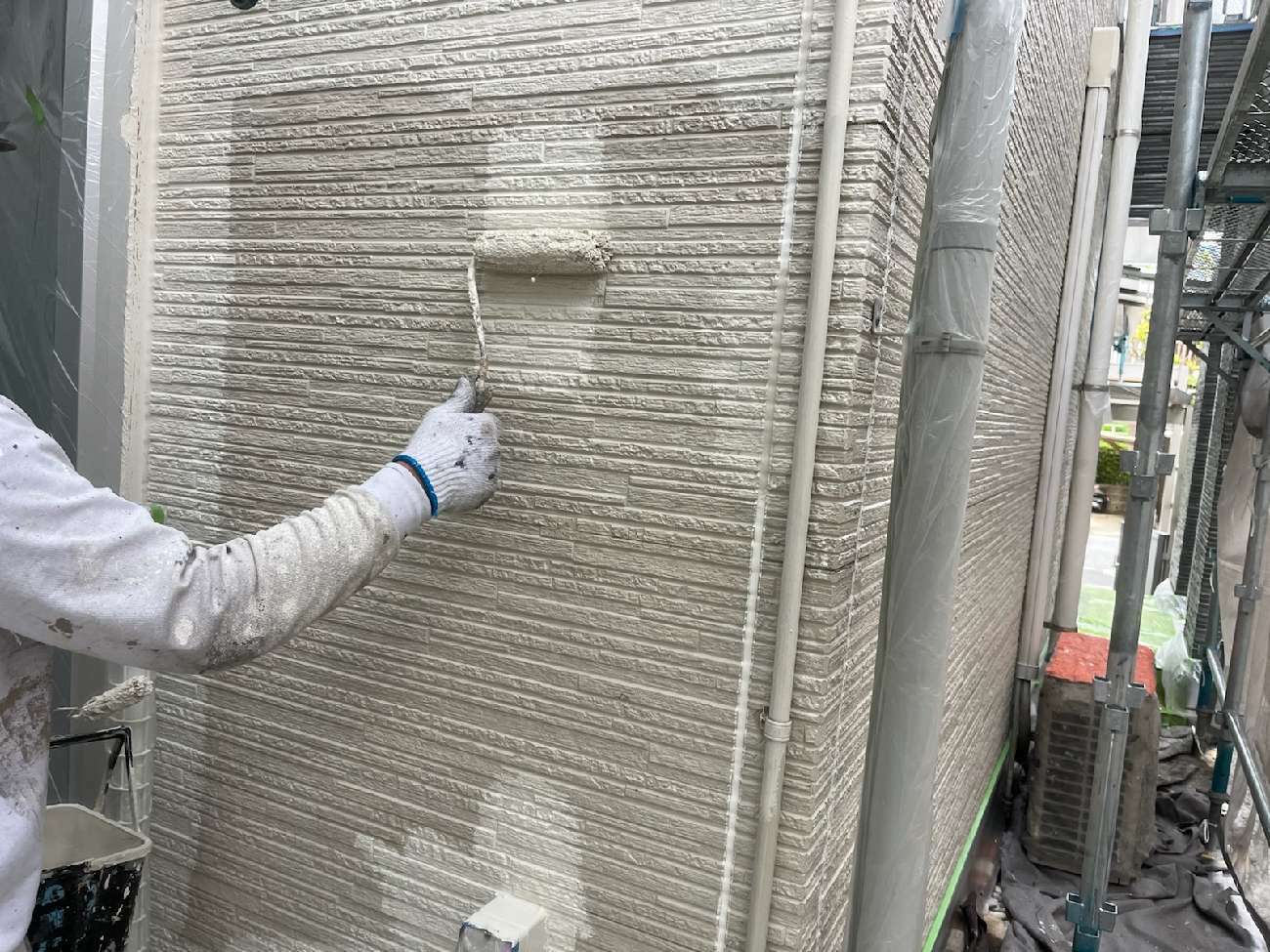 フッ素塗料を塗布