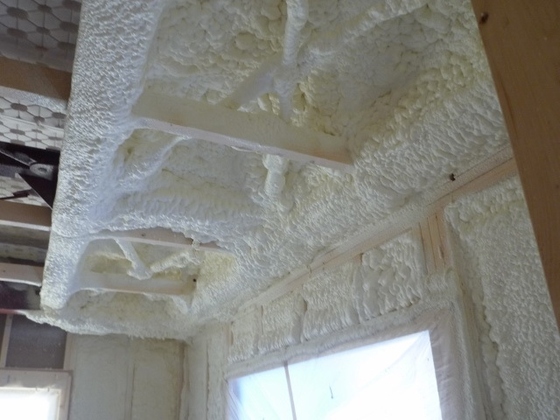 発泡ウレタン断熱