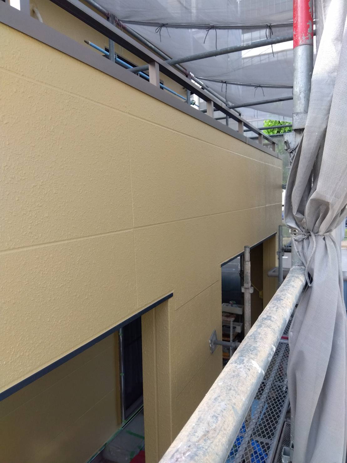 屋根カバー工法・外壁塗り替え工事