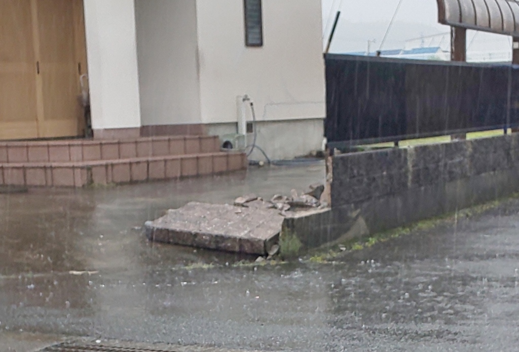 ブロック塀修復工事