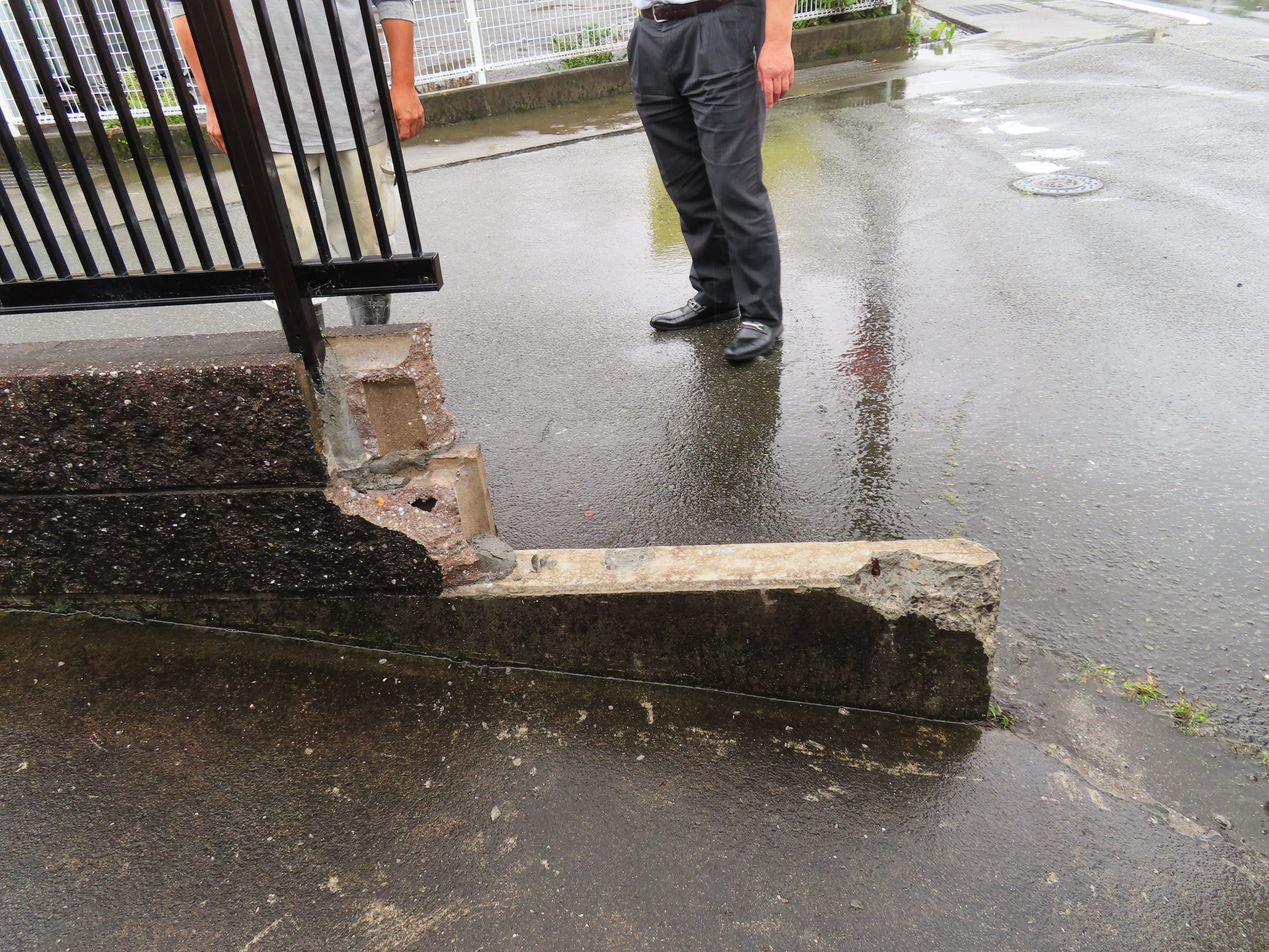 ブロック塀修復工事