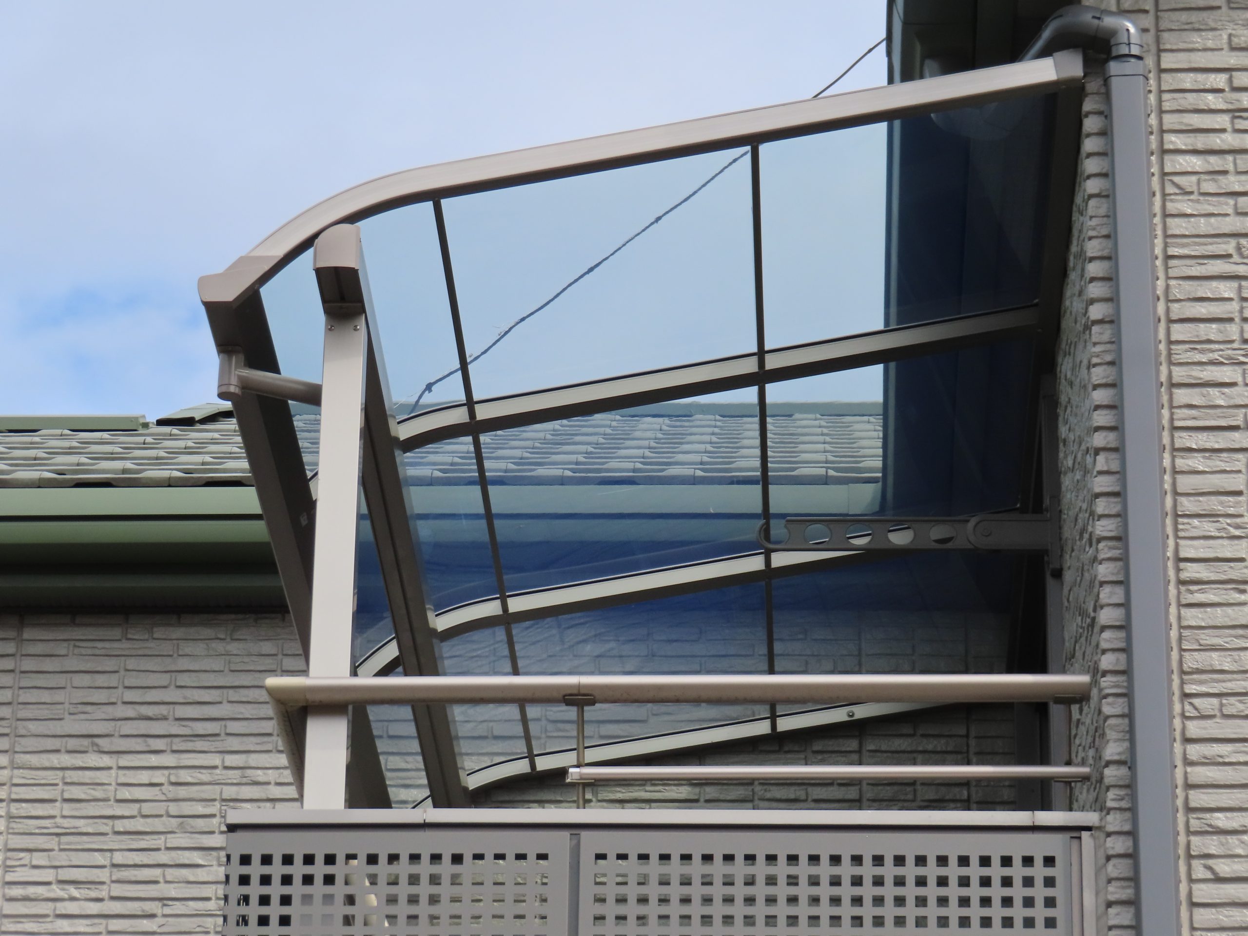 ＦＲＰ防水工事、ひさし設置