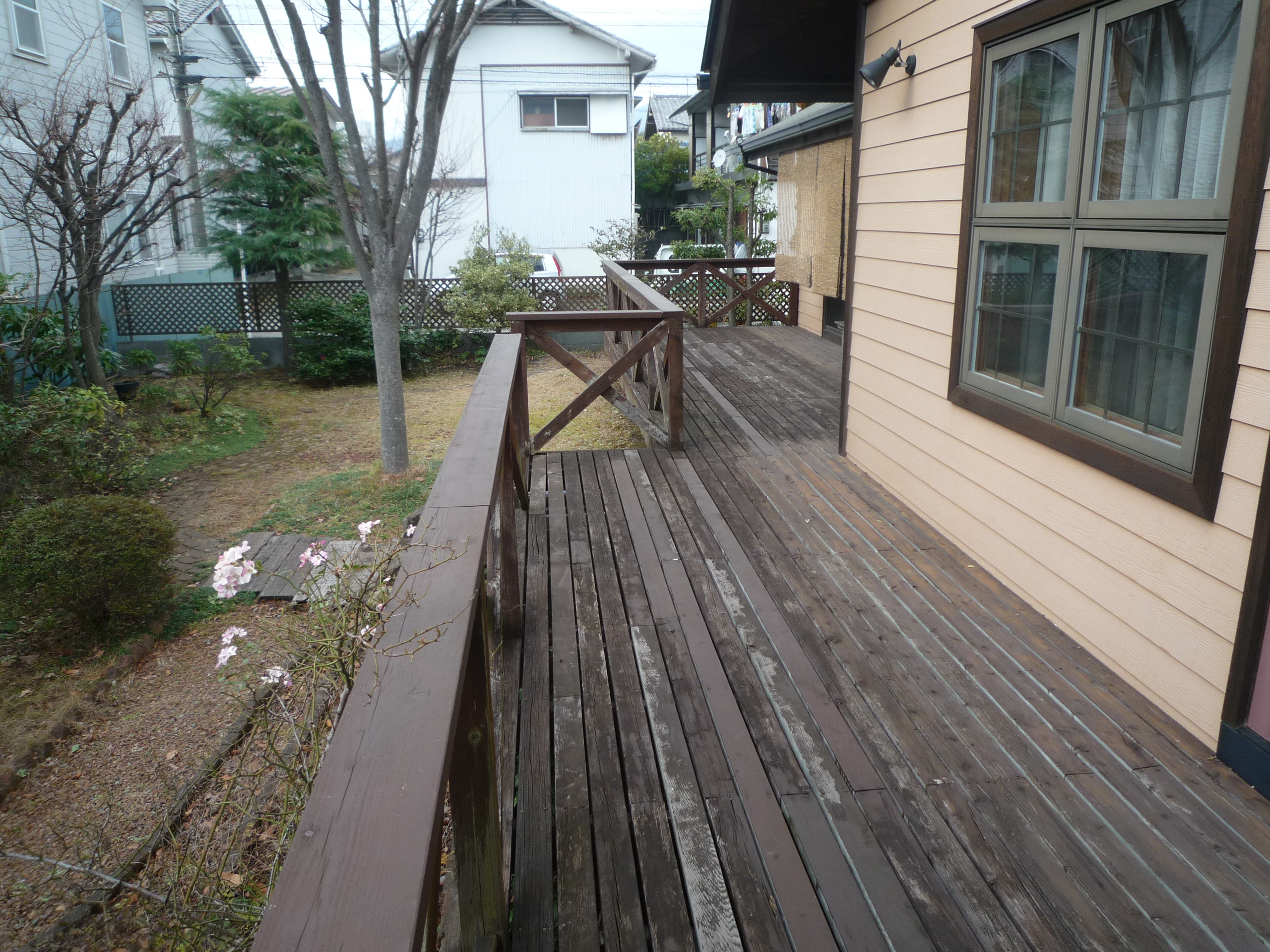 ウッドデッキ老朽化作り直し