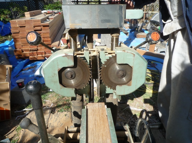 ウッドデッキ土台工事