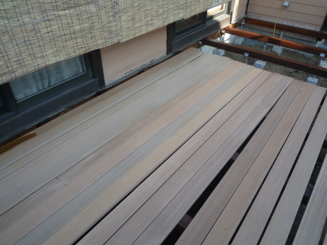 ウッドデッキ工事塗装