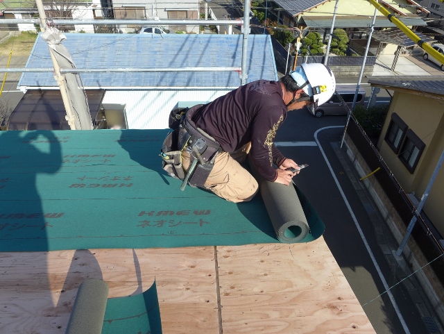 下川原屋根ルーフィング工事