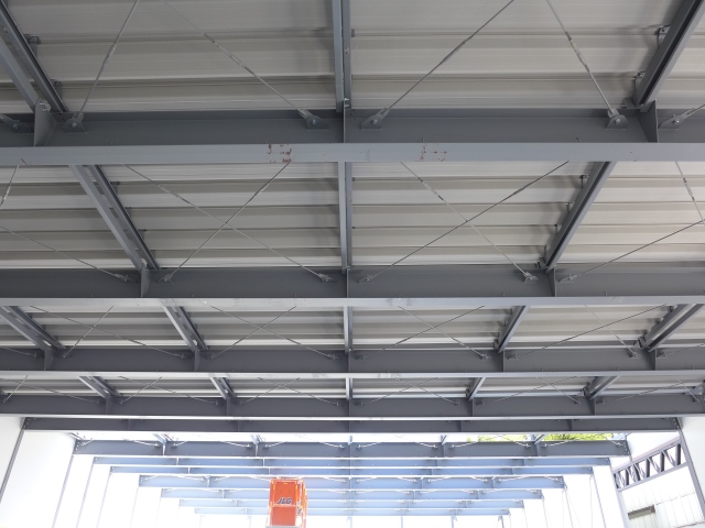 藤枝市岡部・工場屋根