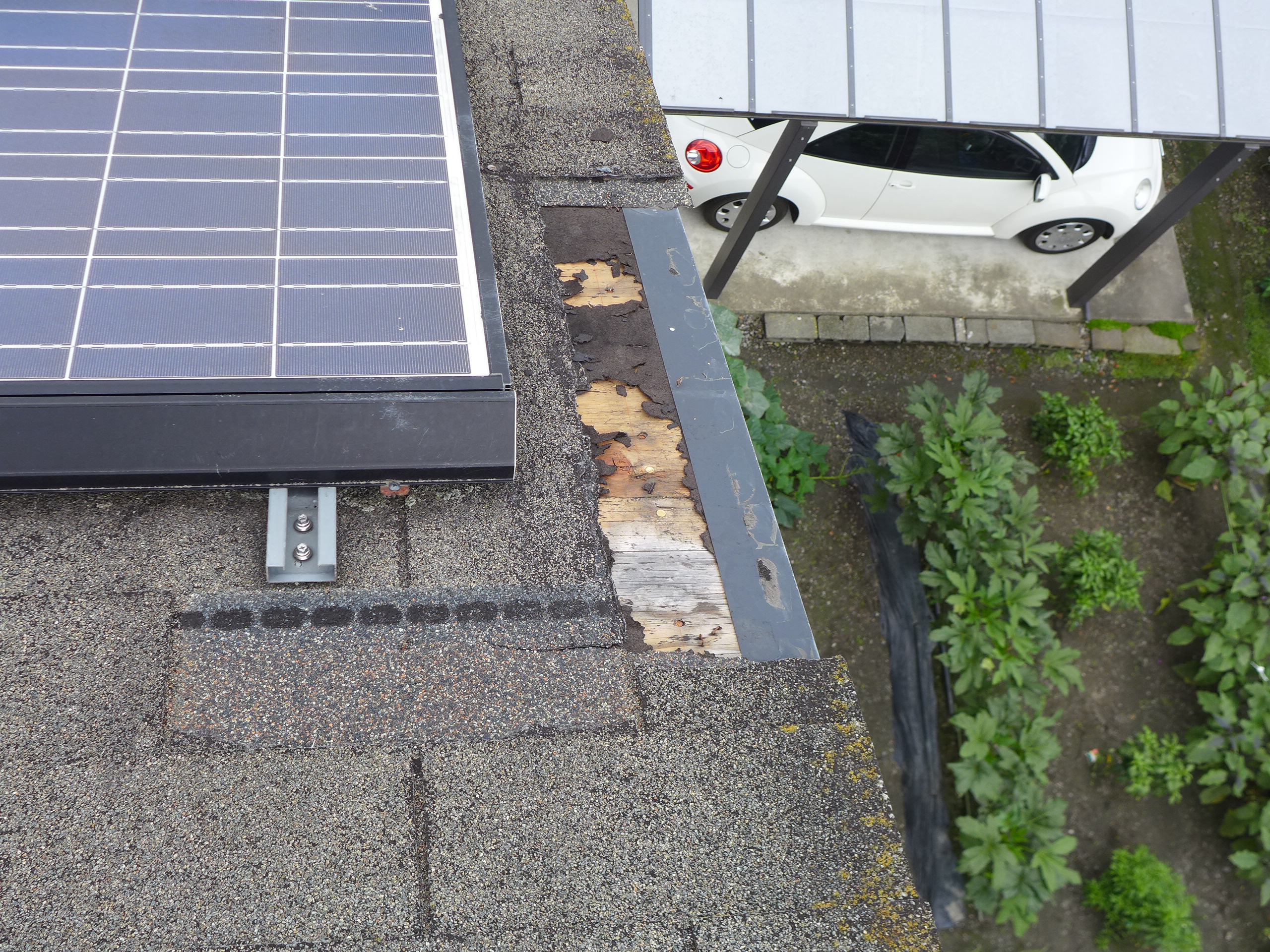 アスファルトシングルの補修工事