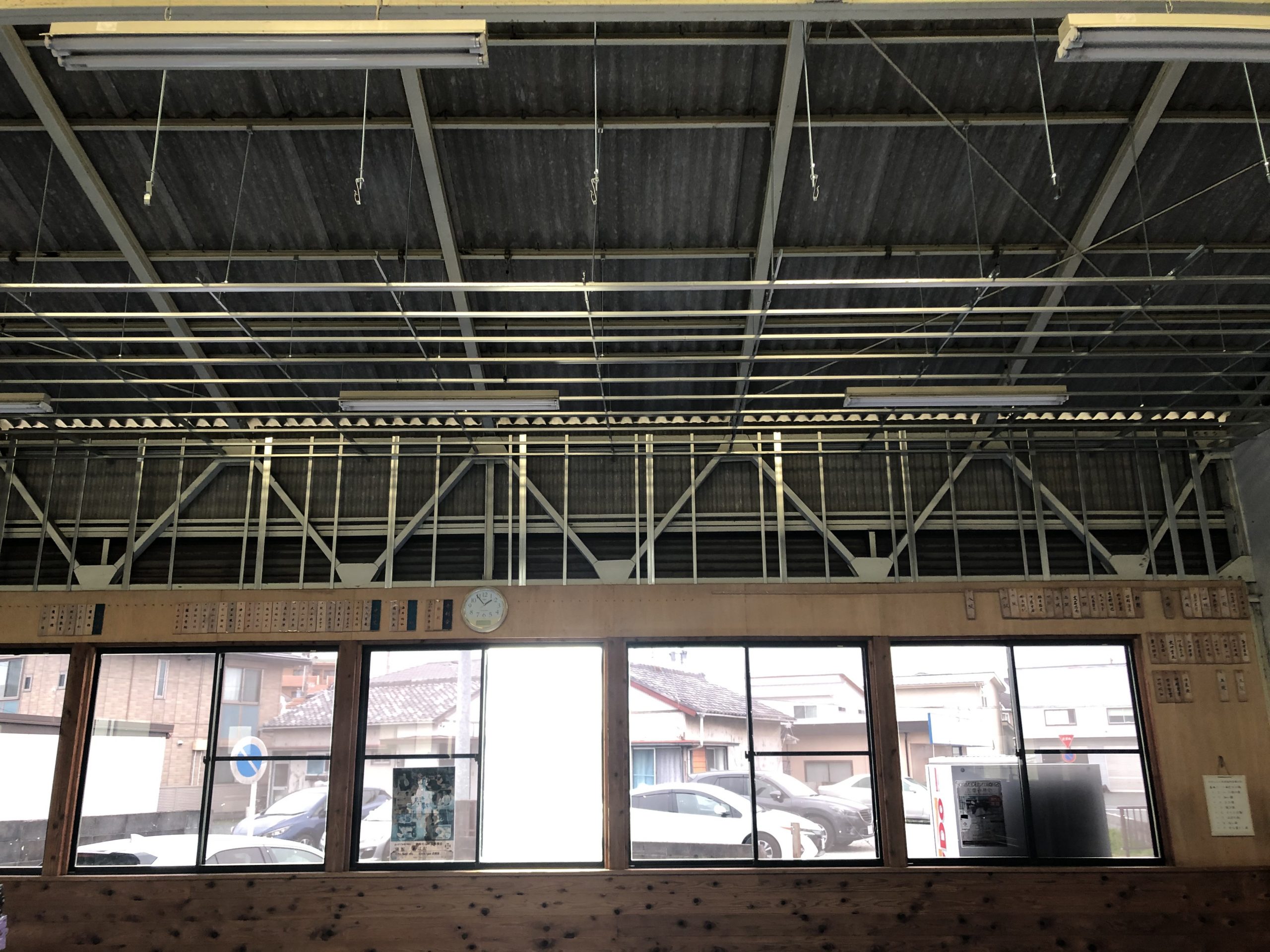 倉庫・同情・天井断熱材工事