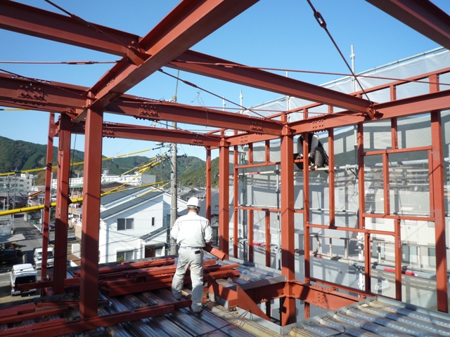 屋根折半工事・ソーラーパネル