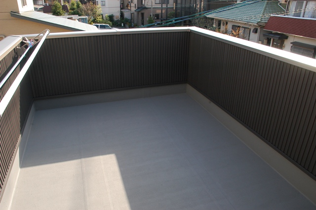 葵区新伝馬・屋根ガルバリウム鋼板葺き