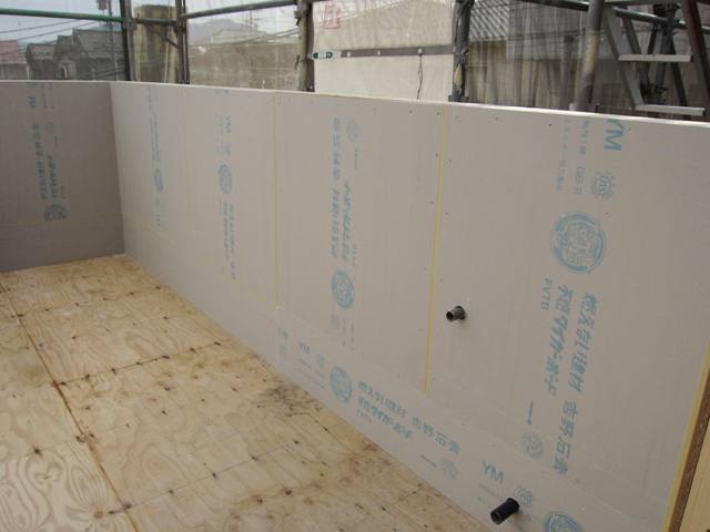 葵区新伝馬・屋根ガルバリウム鋼板葺き