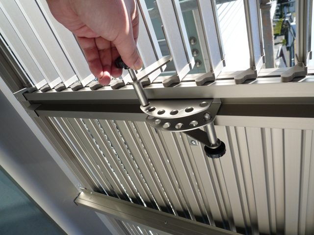 バルコニールーバー設置