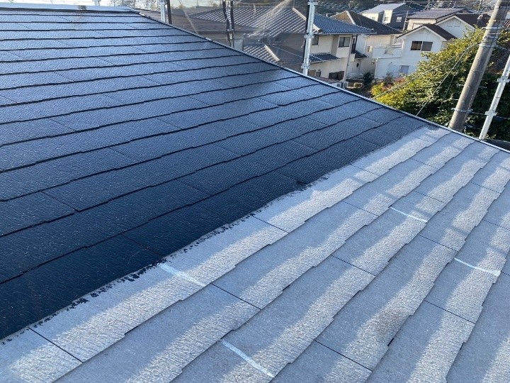 屋根の中塗り（アレスダイナミックルーフ）