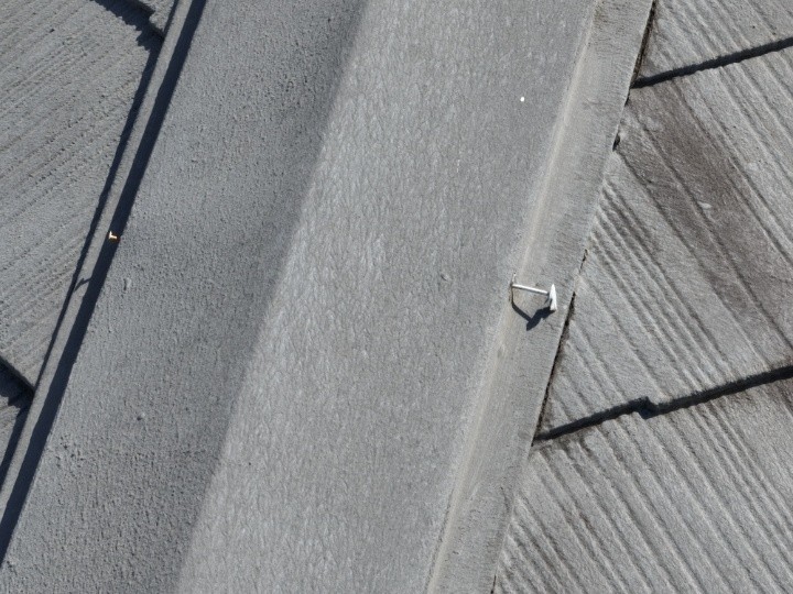 釘の浮きを発見