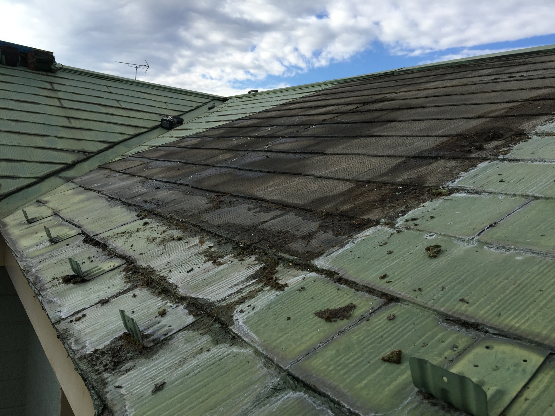 埼玉県川越市屋根ソーラー撤去