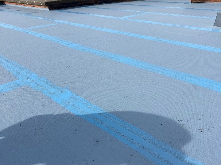 通気緩衝シート敷設