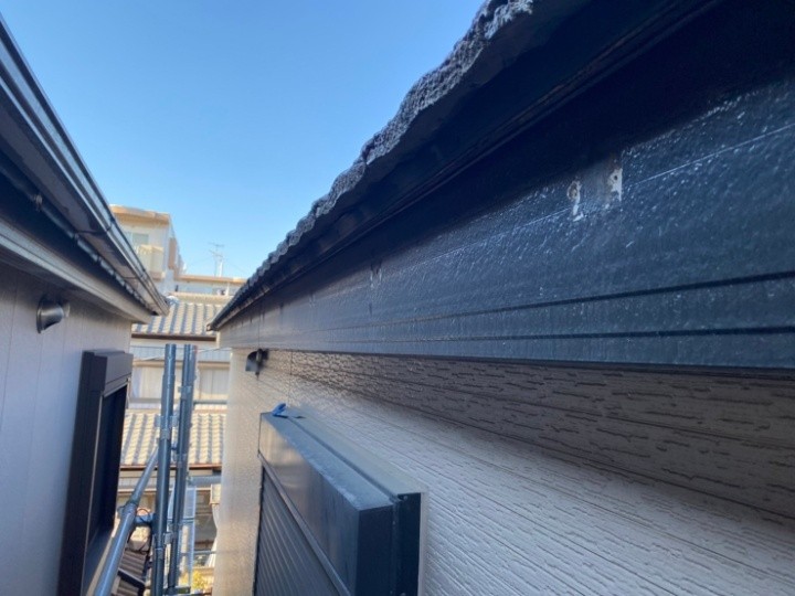 既存雨樋の撤去後の納まり確認