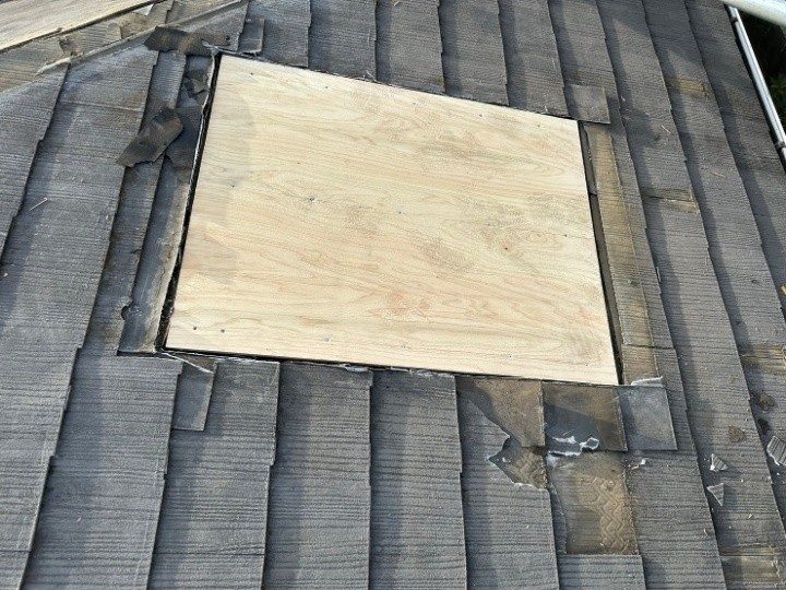 天窓撤去後の開口部補強