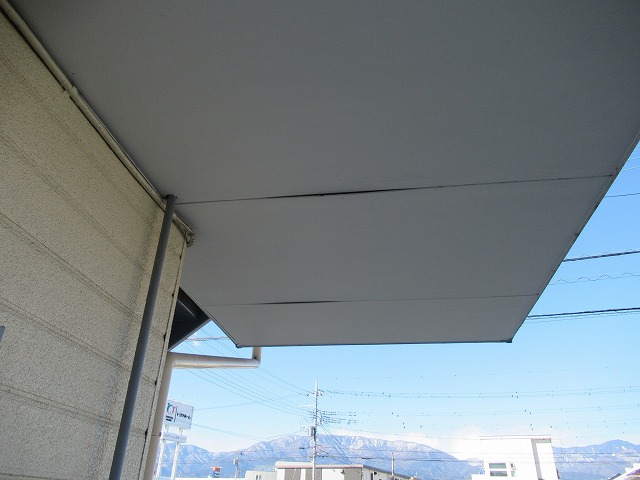 昭和町　軒天井点検　
