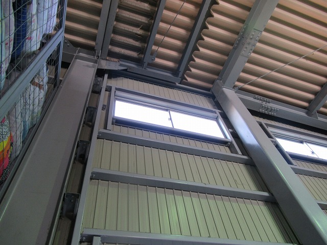 韮崎市　室内雨漏れの様子