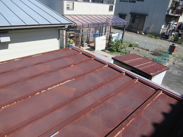 甲府市　トタン屋根さび