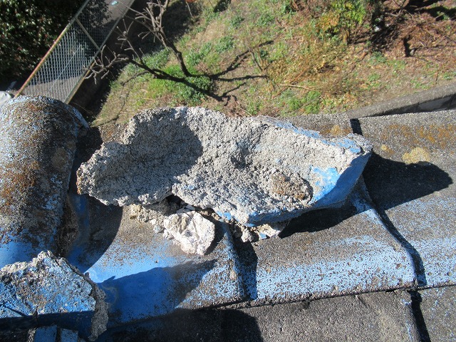 甲府市　鬼瓦の破損アップ