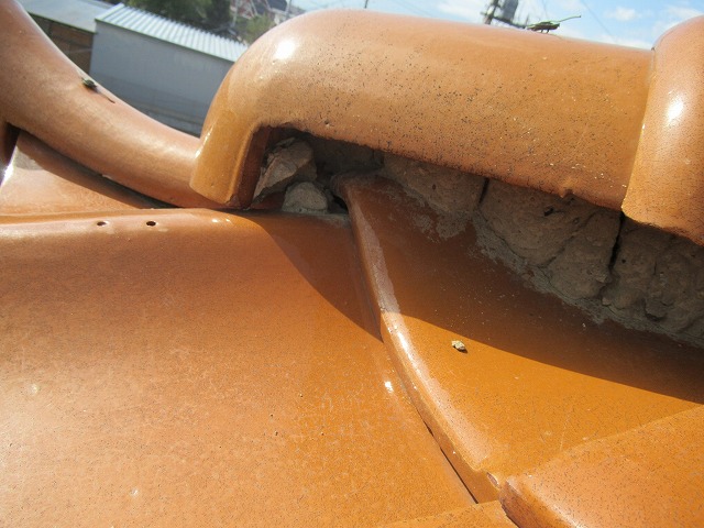 甲府市　漆喰破損