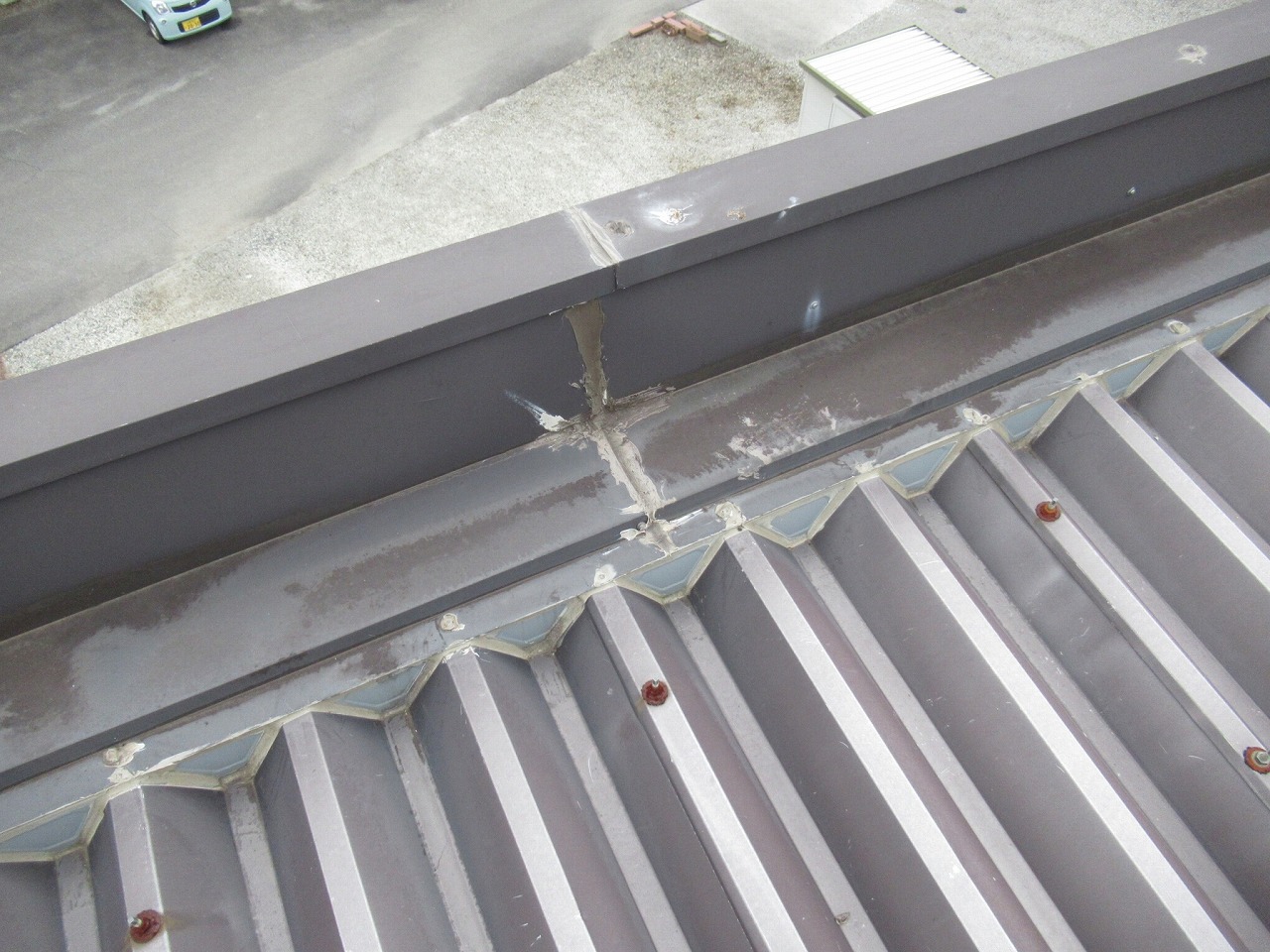 山中湖村　折半屋根