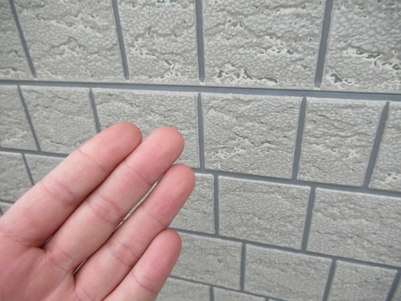 山中湖村　外壁サイディングの様子