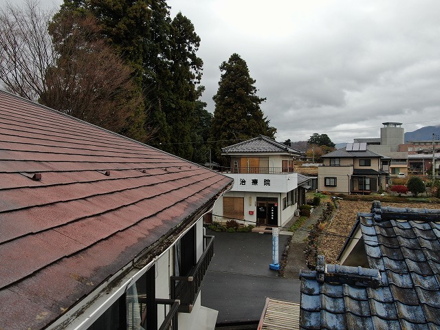 北杜市　雨樋歪み