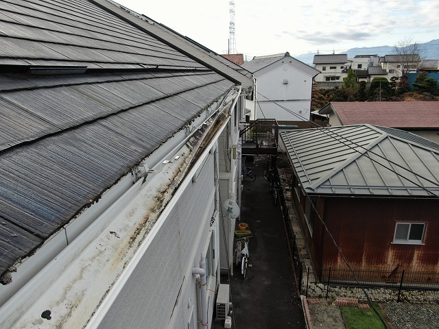 甲斐市　軒樋破損個所
