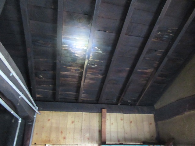 南アルプス市　雨漏れ箇所