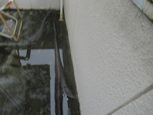 韮崎市 バルコニー防水ドレン