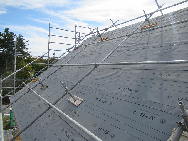 北杜市　屋根防水シート写真