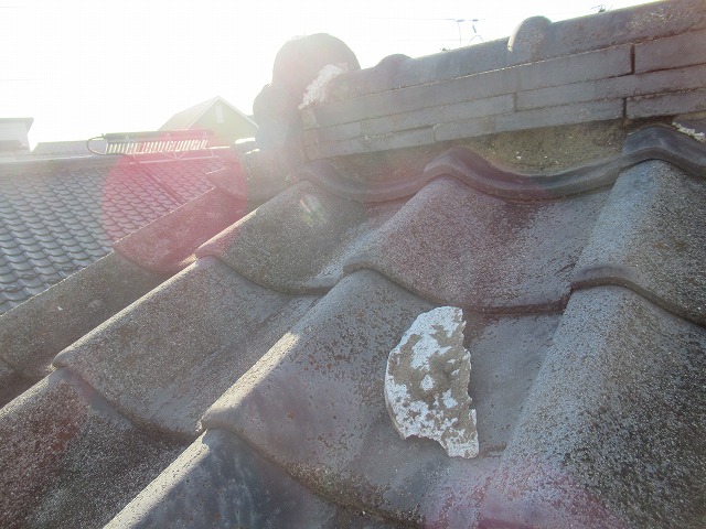 甲府市漆喰欠落